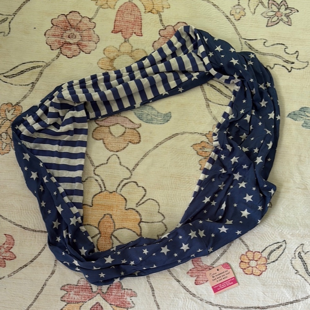 NWT Tickled Pink Blue and White Striped and Stars Scarf